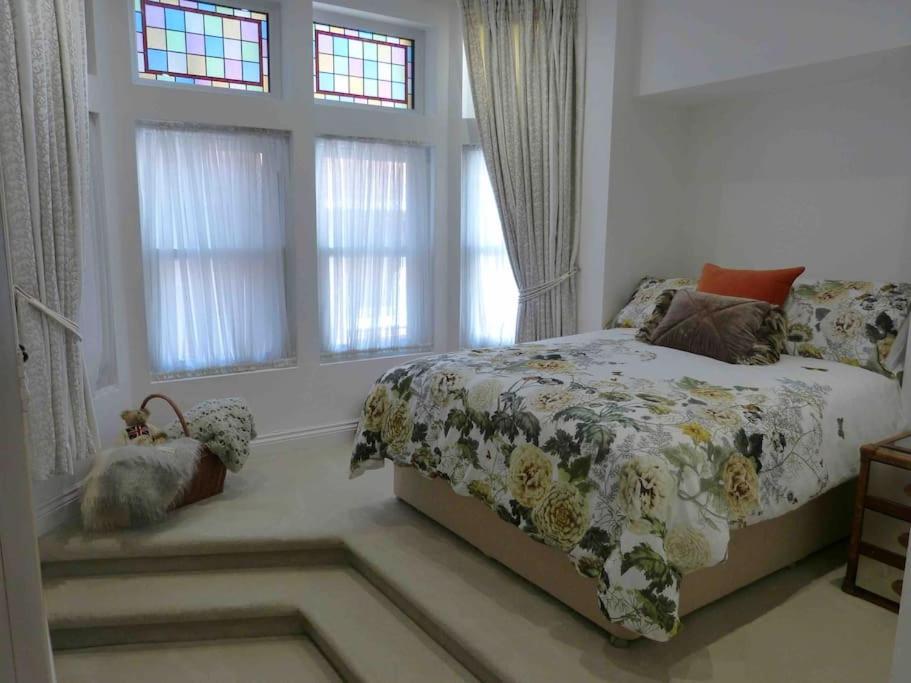 Amazing Sea Views And Much More…. Daire Broadstairs Dış mekan fotoğraf